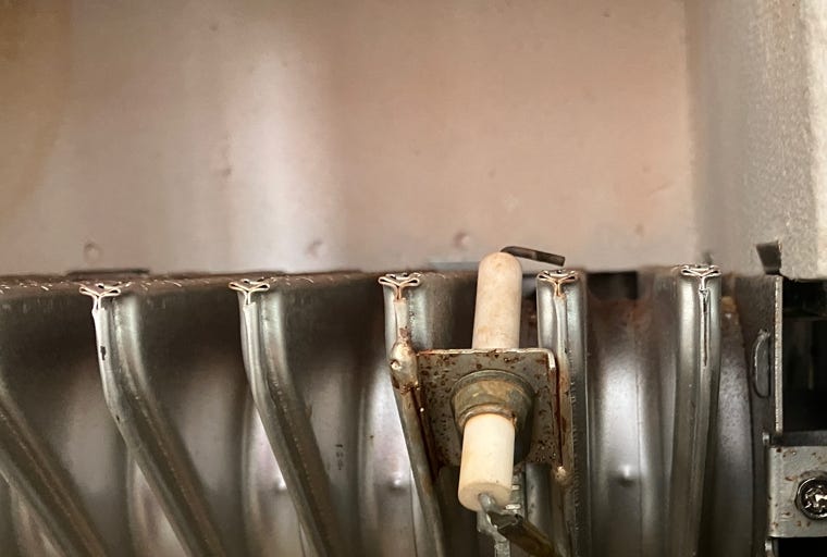 Potterton Suprima faulty electrode showing reduced spark gap